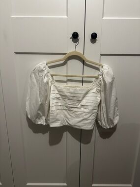 Abercrombie & Fitch White Puff Sleeve Square Neck Crop Top